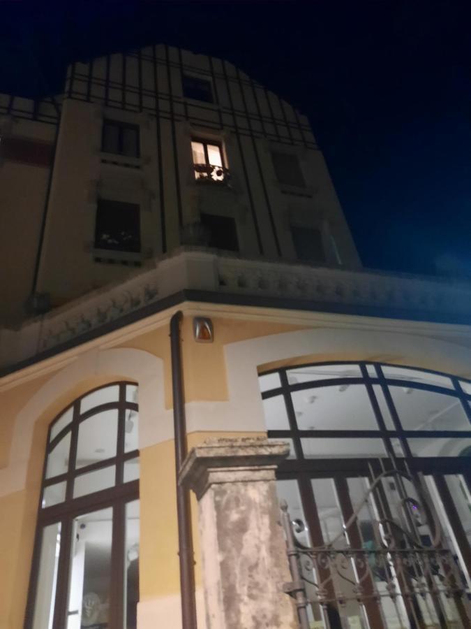 Bilocale Liberty Apartment Viggiu Luaran gambar